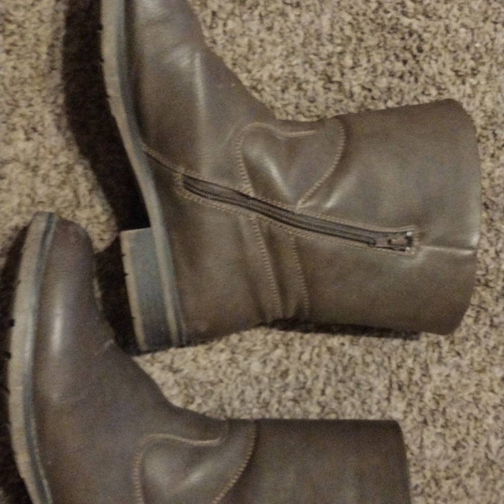 Women's Boots
